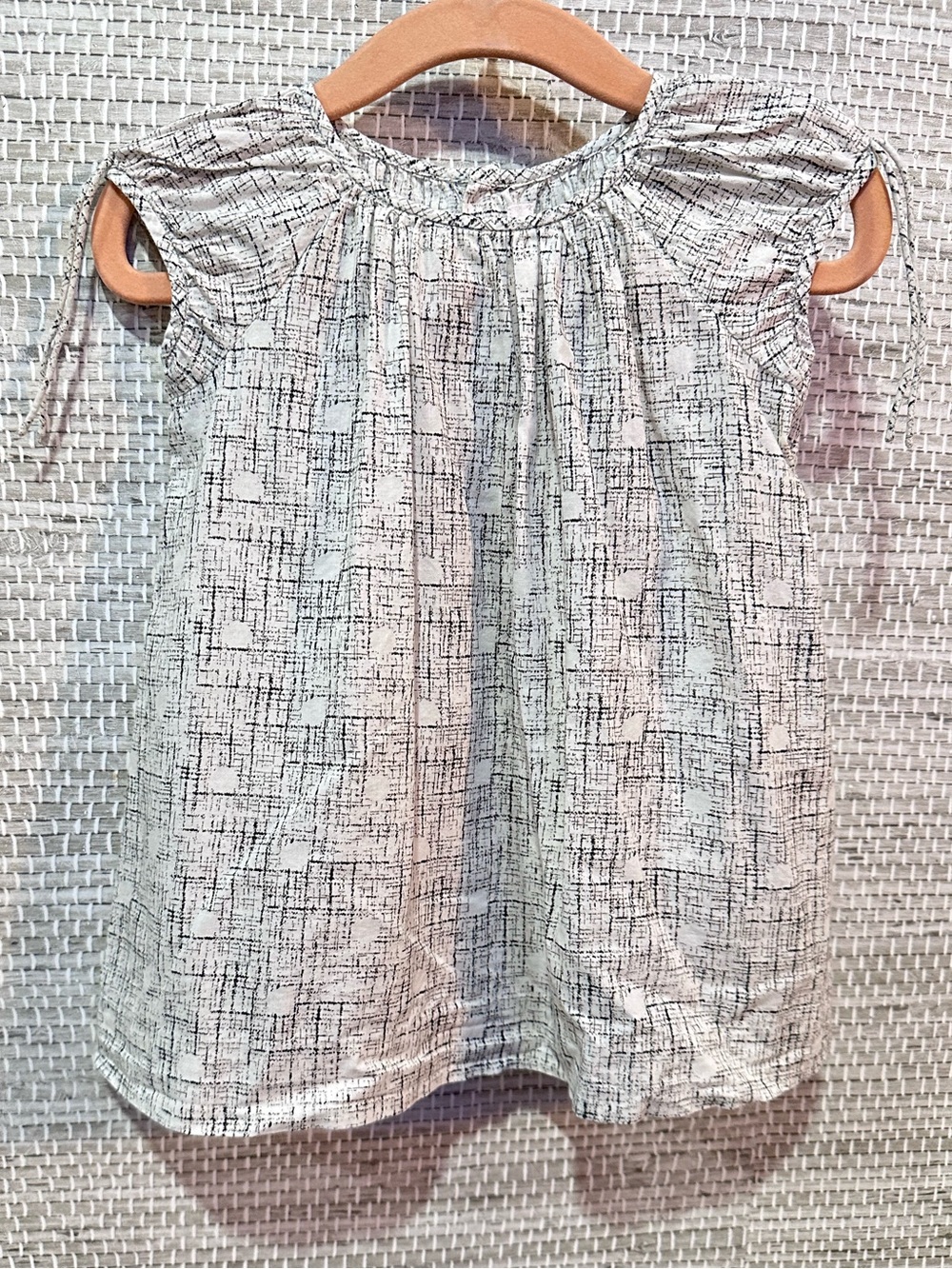Bonpoint short sleeve blouse button back White & Black Printed